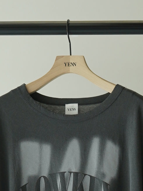 【 予約:2月上旬 】LOWKEY PRINT TEE /Y261-82028